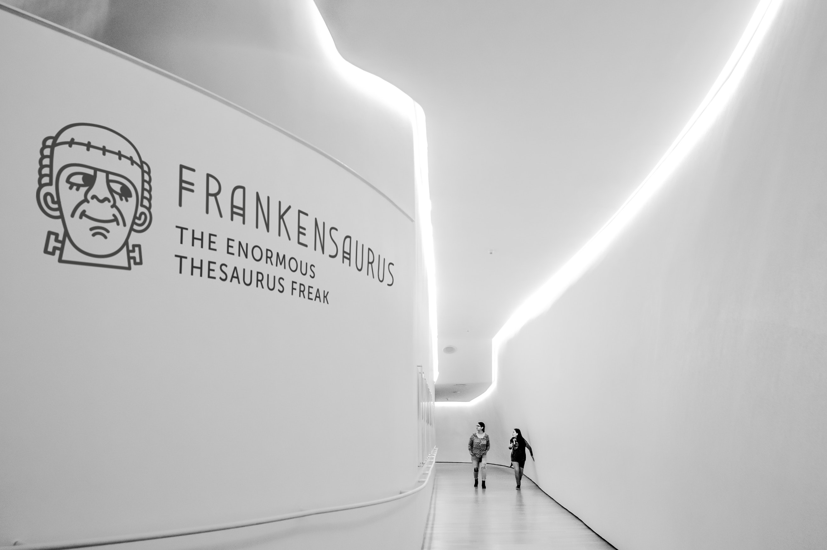 Logo Corridor Space